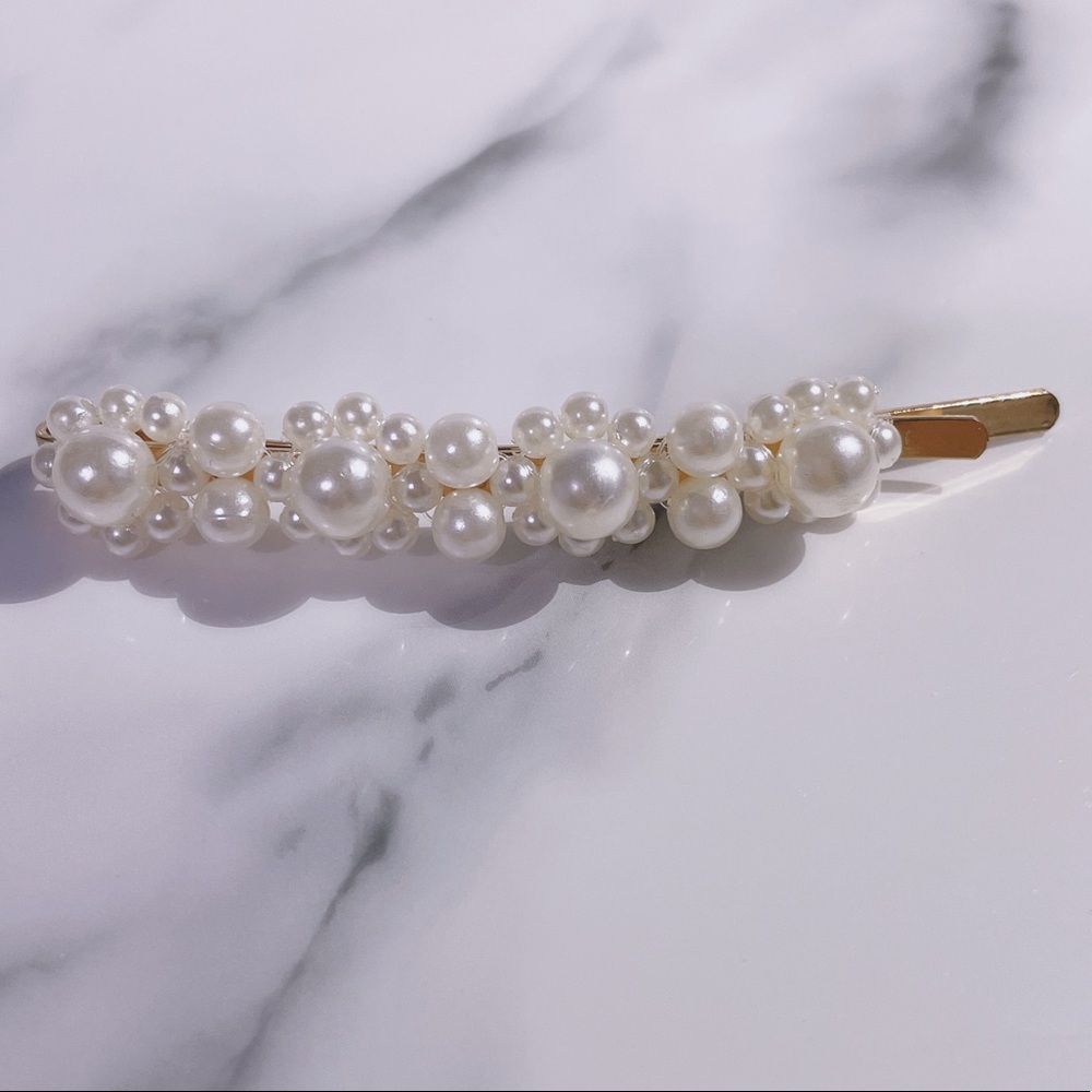 Brand New Faux Pearl Hair Barrette Hair Clip